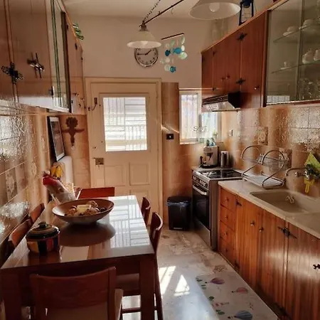 Aeolus House Апартаменты *